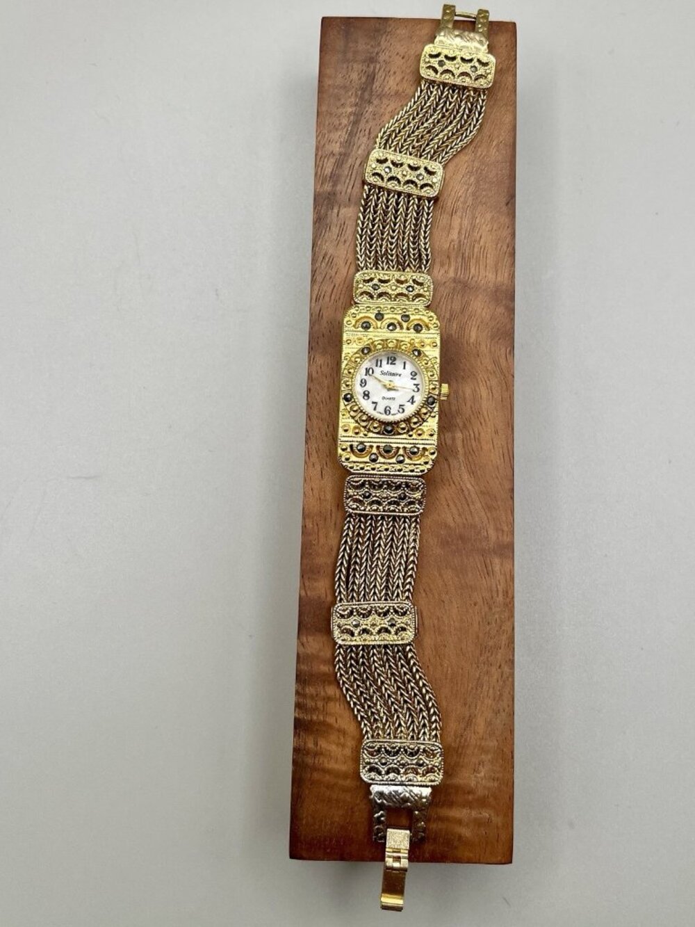 VTG Solitaire Quartz Gold Tone Filigree Mesh Bracelet Watch Dainty Boho Coquette